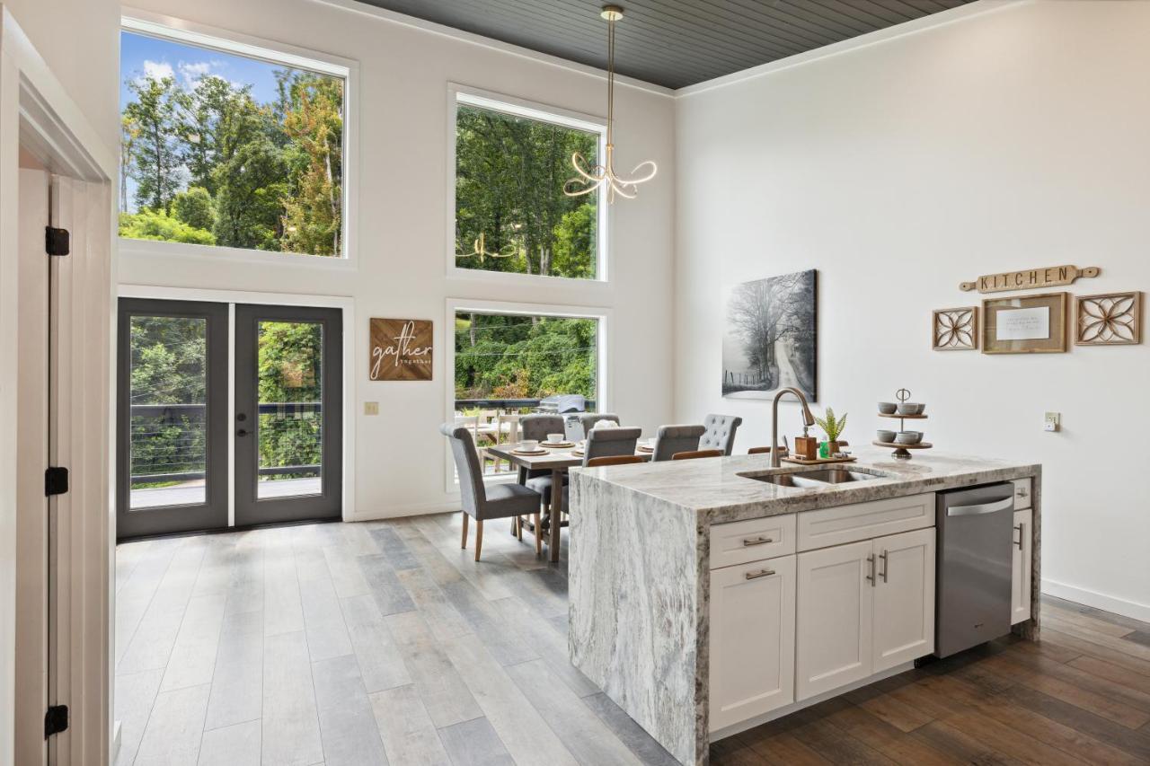 Sunset Chalet Cabin Gatlinburg Εξωτερικό φωτογραφία